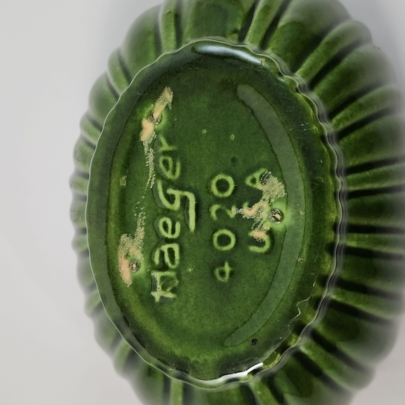Haegar Green Ribbed Bowl - Picture 6 of 6